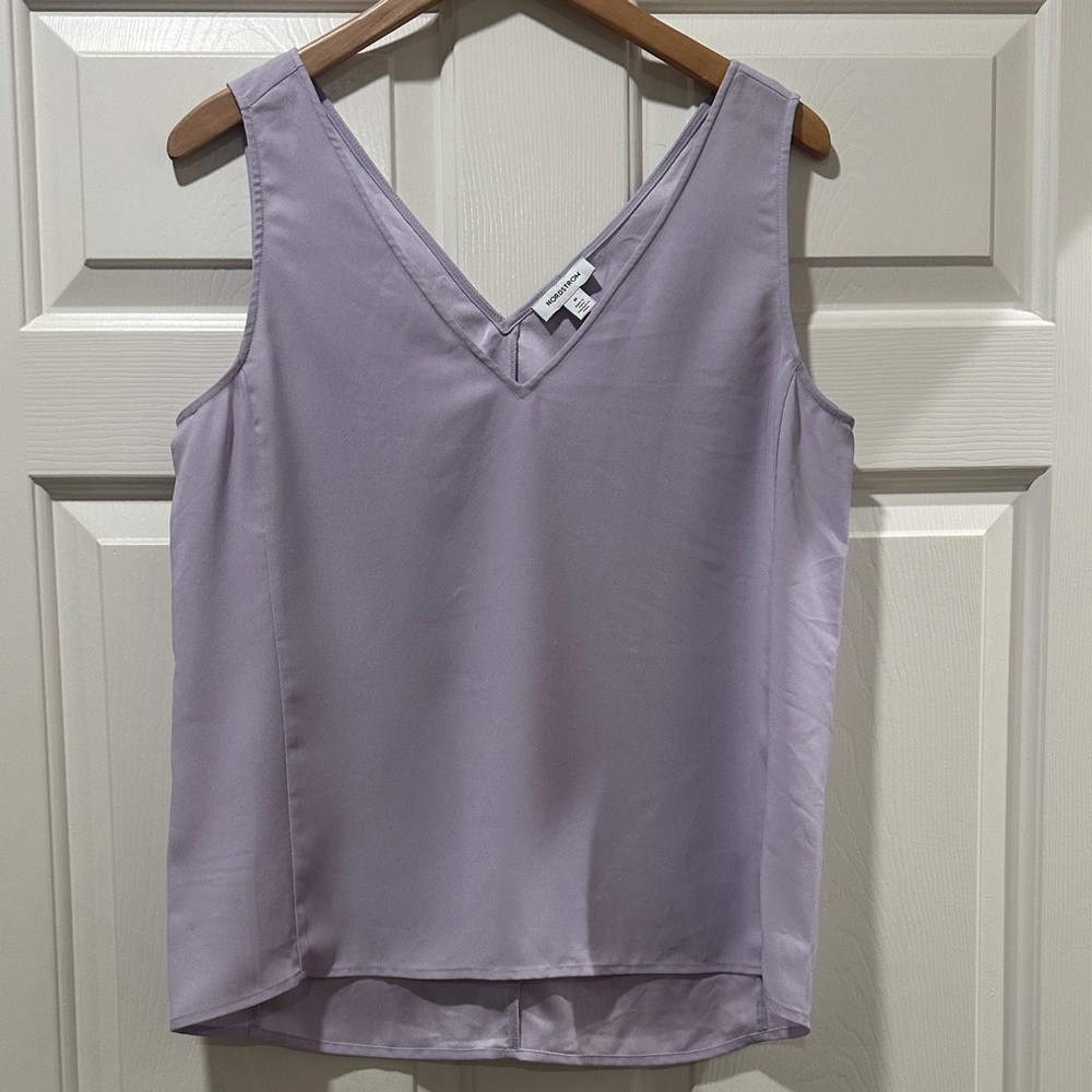 Nordstrom Lavender Sleeveless V-Neck Top
